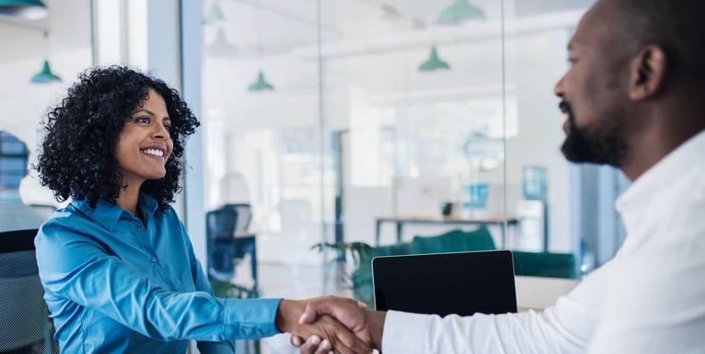 How to hire a B2B marketing manager feature image