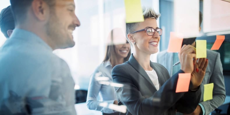 What are the most important features of a B2B website? feature image
